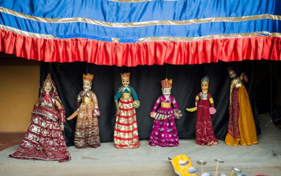 PUPPET SHOW